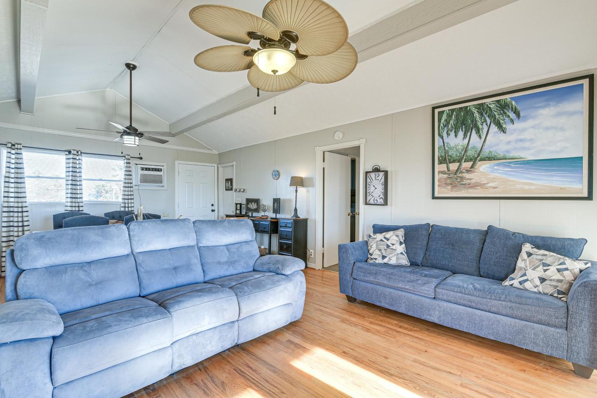 Second-Row Surfside Beach House Newly Renovated! Kültér fotó