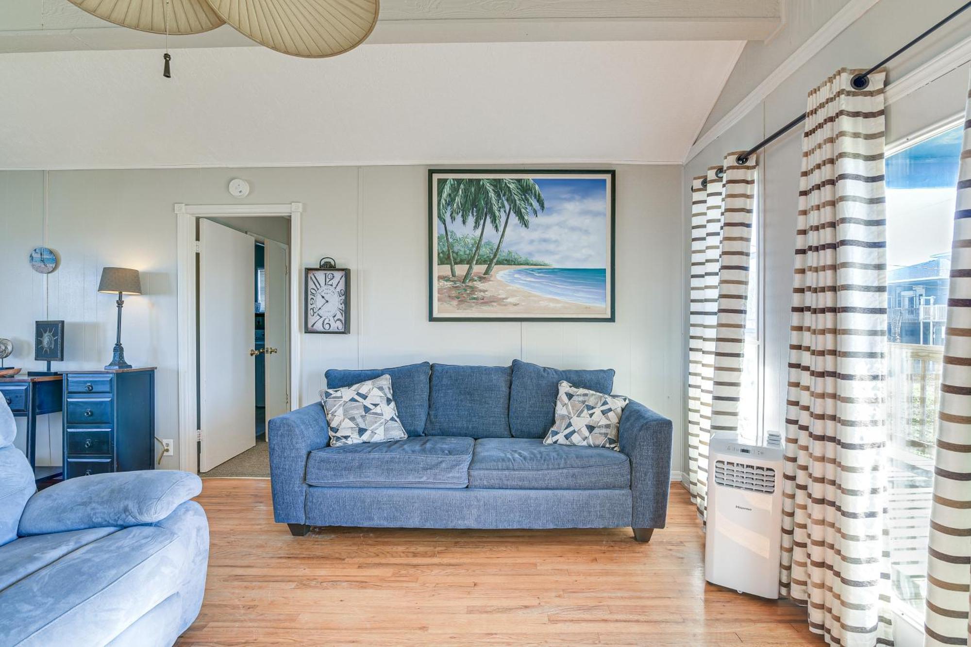 Second-Row Surfside Beach House Newly Renovated! Kültér fotó