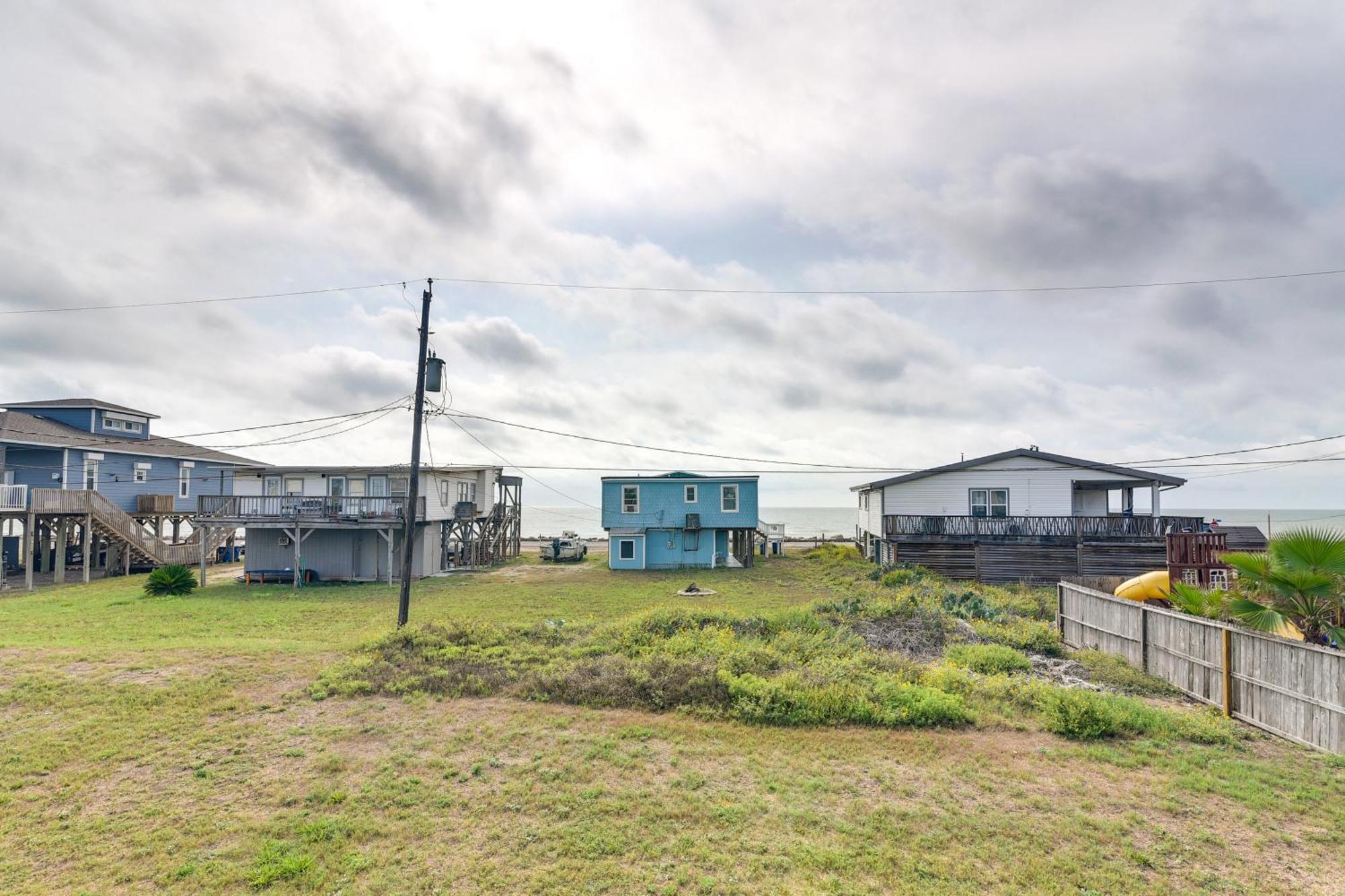 Second-Row Surfside Beach House Newly Renovated! Kültér fotó